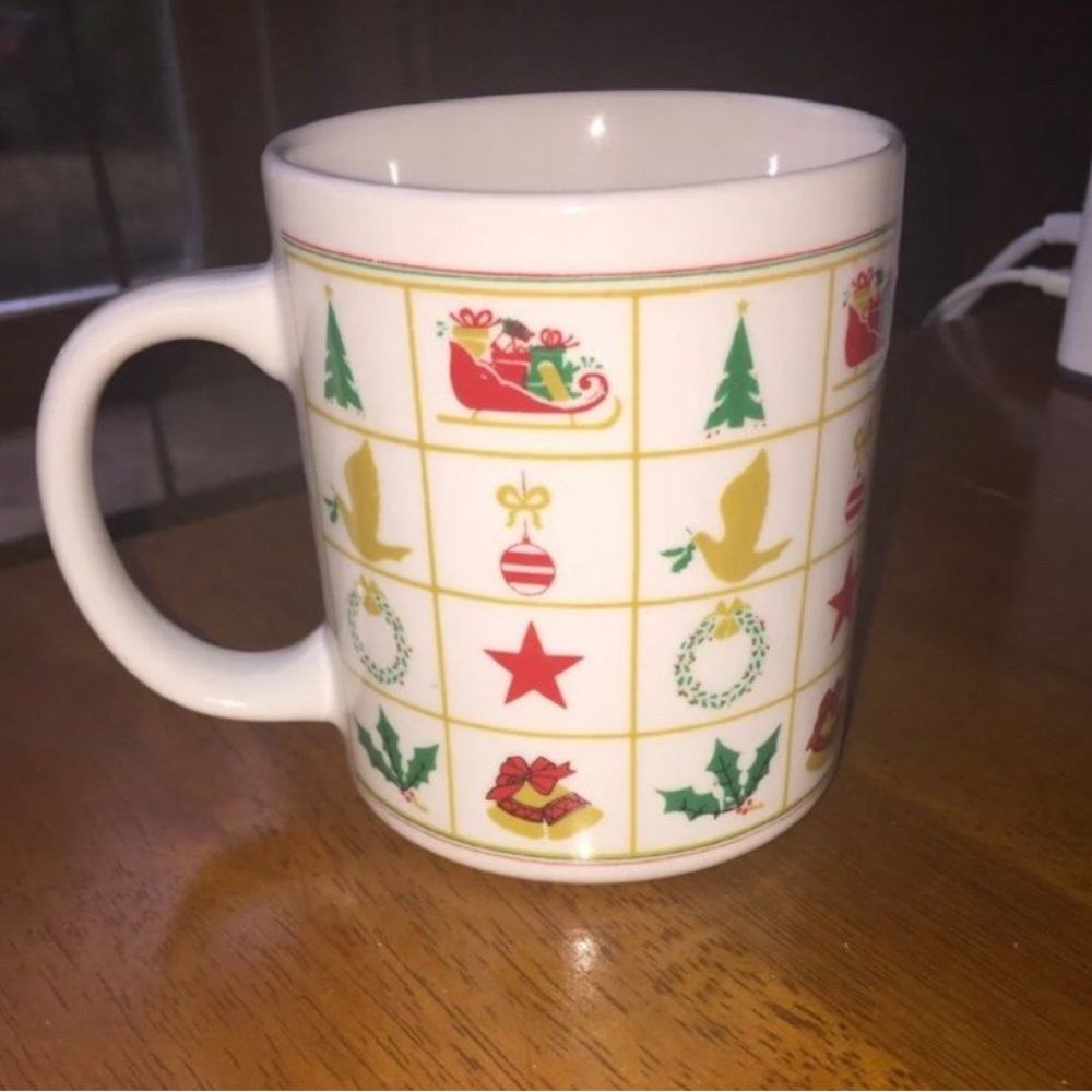 Christmas Checkered Mug Finest Ceramics